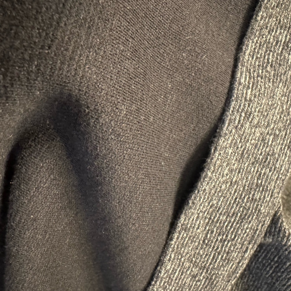 Van Heusen dark heathered gray quarter zip pullover sweater, low collar, L. - Picture 9 of 9